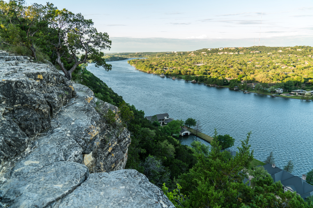 Cliffs,Edge,View,From,The,Top,Of,Mount,Bonnell,A